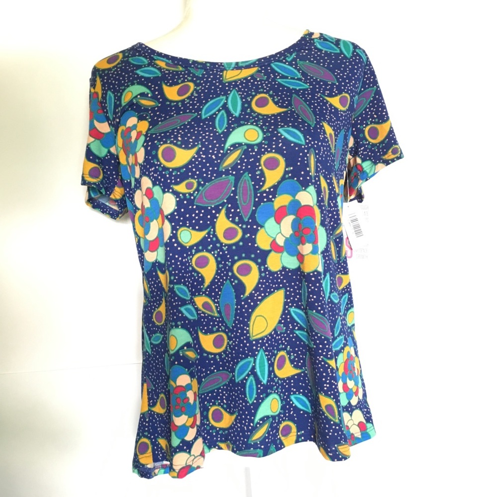 Lularoe classic tee
